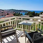 Gostinjska kuća Luka 3*