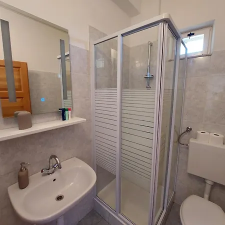 Luka بيت ضيافة