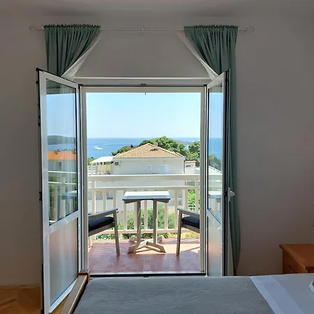 Pensjonat Luka Hvar Town